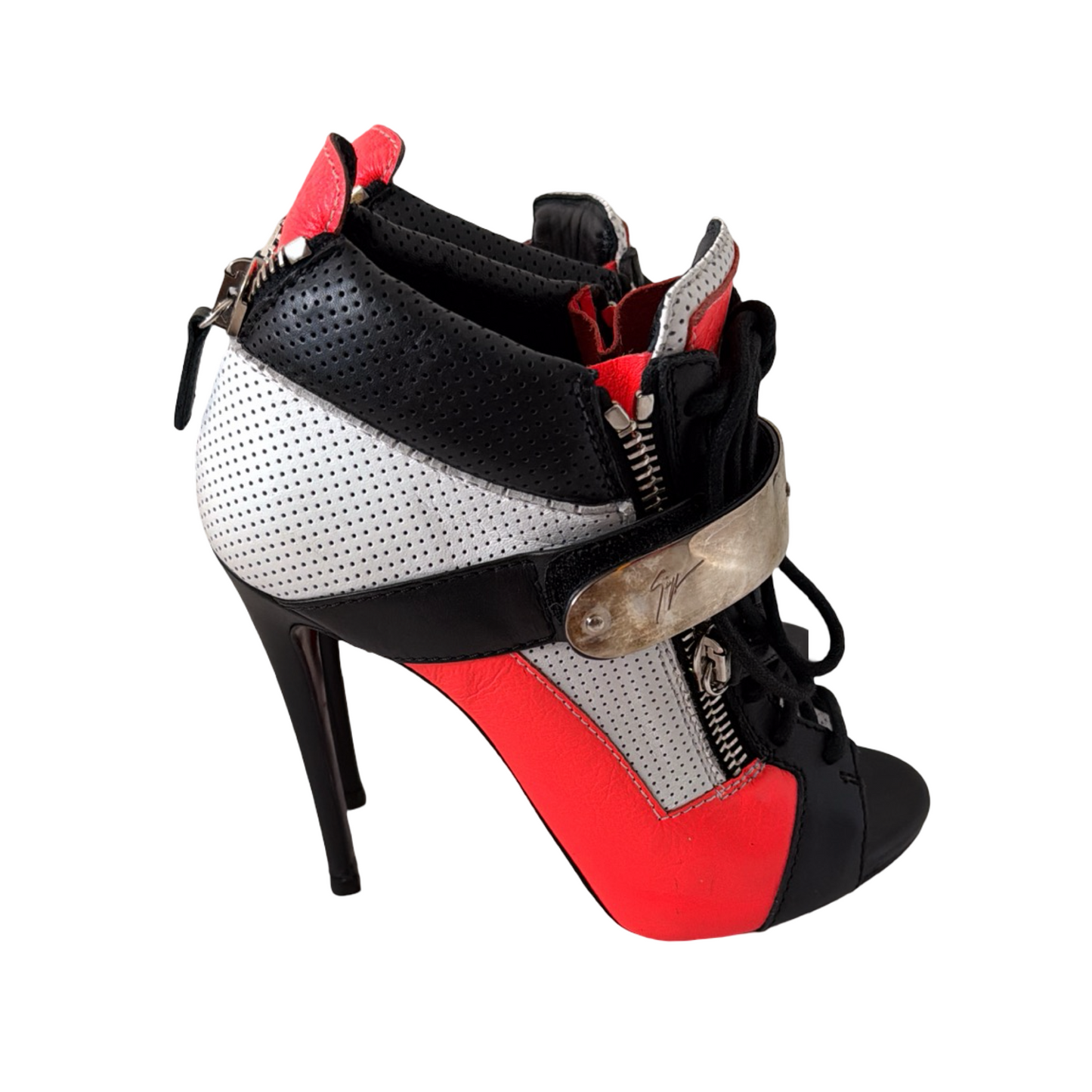 Giuseppe Zanotti sz 37