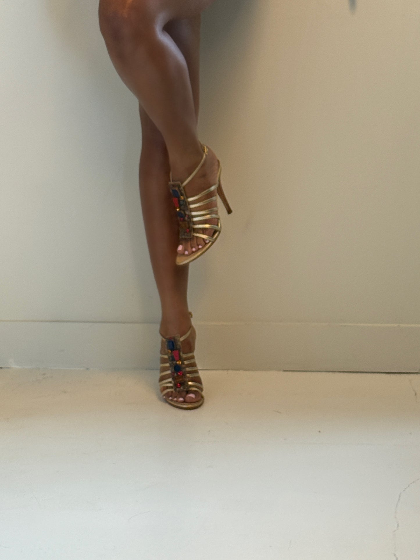 Giuseppe Zanotti sz 37