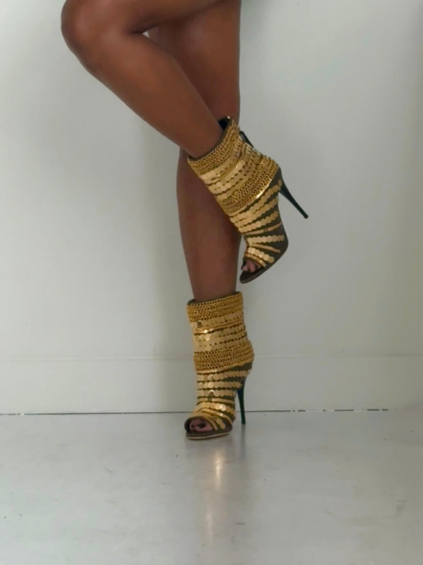 Giuseppe Zanotti sz 36.5