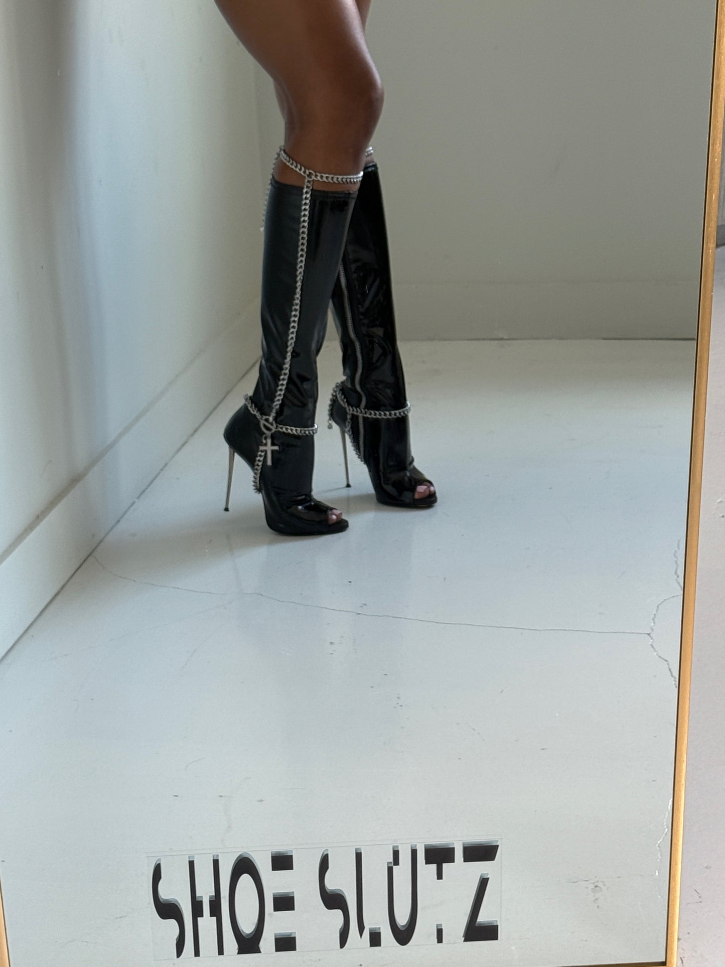 Giuseppe Zanotti sz 37